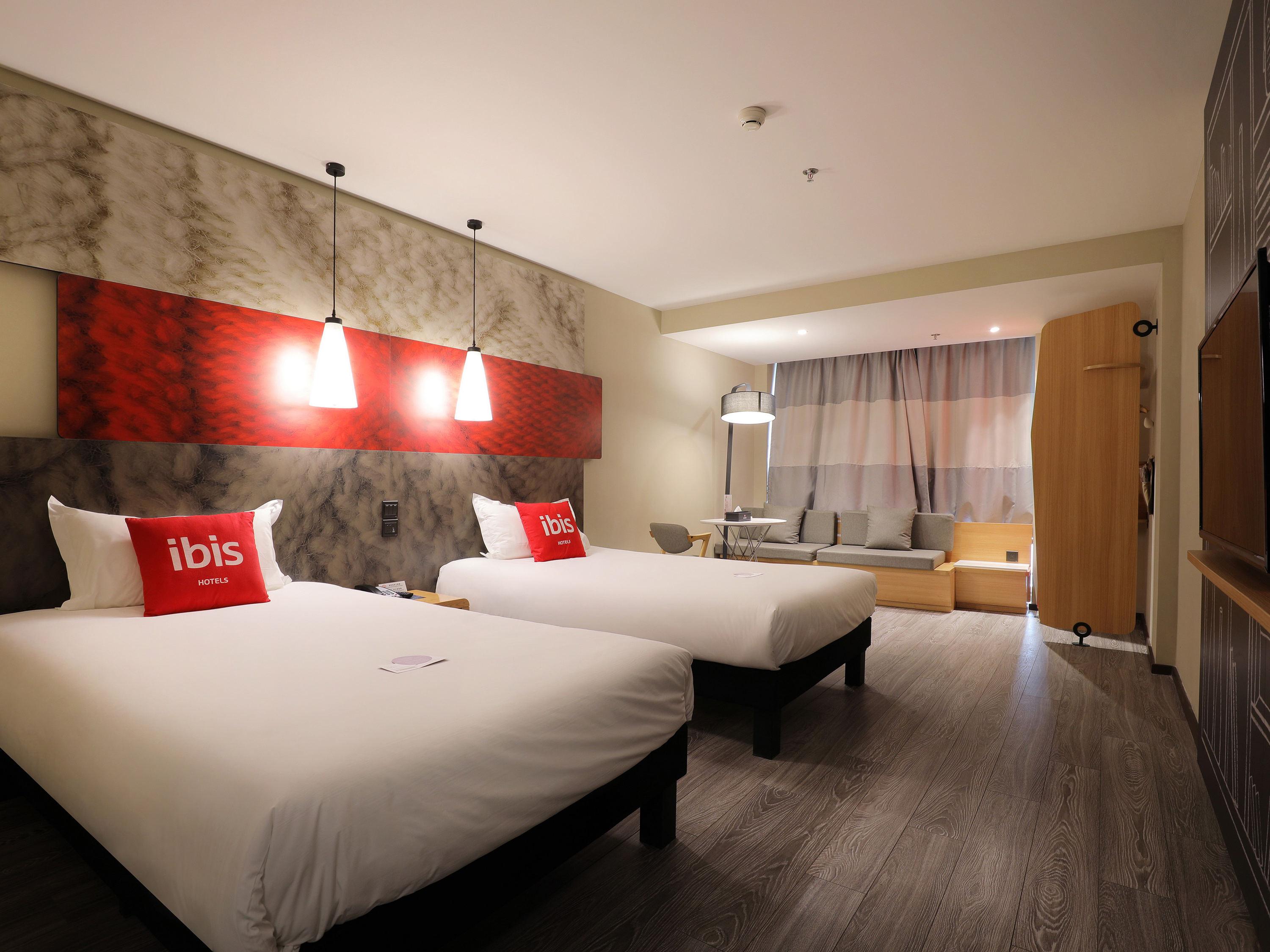 Ibis Dujiangyan Hotel Чэнду Экстерьер фото
