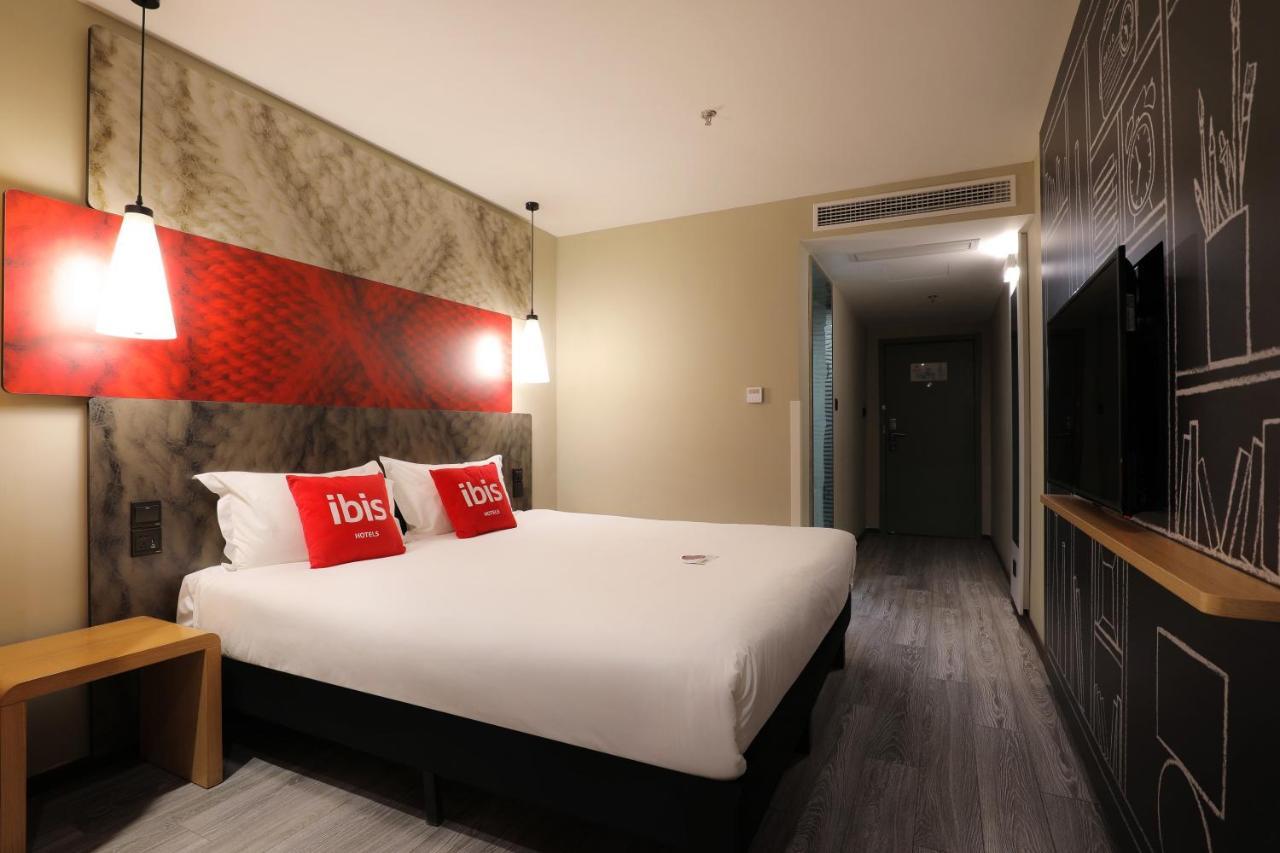 Ibis Dujiangyan Hotel Чэнду Экстерьер фото