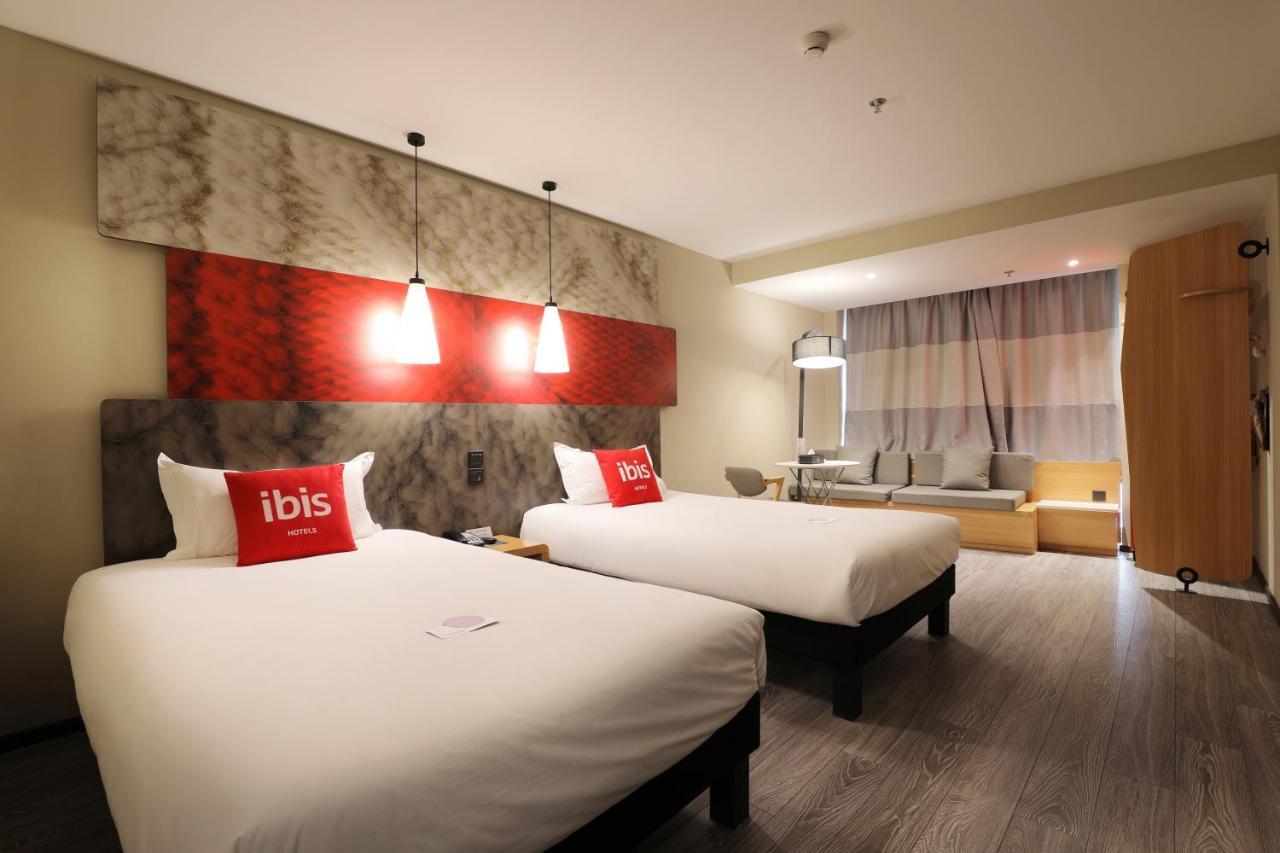 Ibis Dujiangyan Hotel Чэнду Экстерьер фото