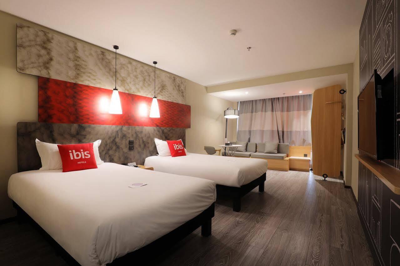 Ibis Dujiangyan Hotel Чэнду Экстерьер фото